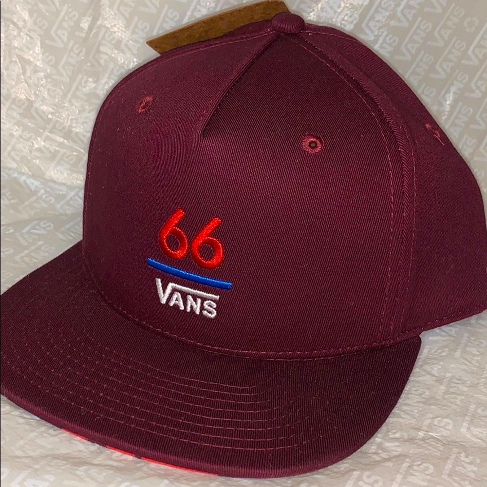 >💟‼️66 VANS‼️EMBROIDERED FRONT DESIGN MAROON SNAPBACK FOR SIZING BRAND NEW - Picture 1 of 12